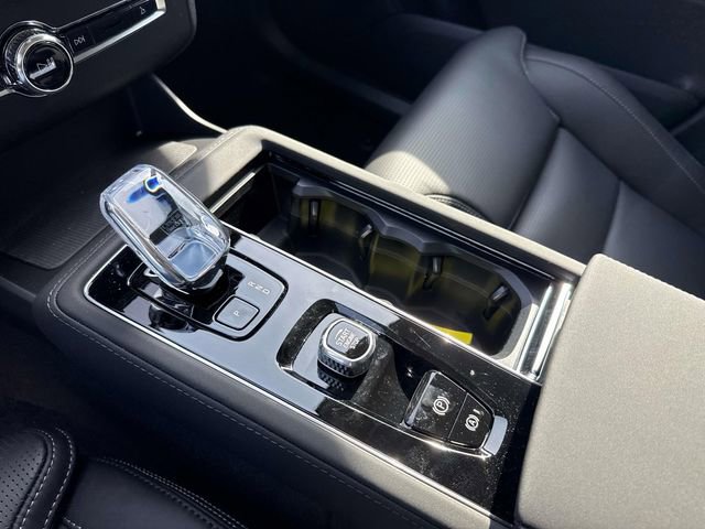 New 2026 Volvo XC90 B6 Ultra image 28