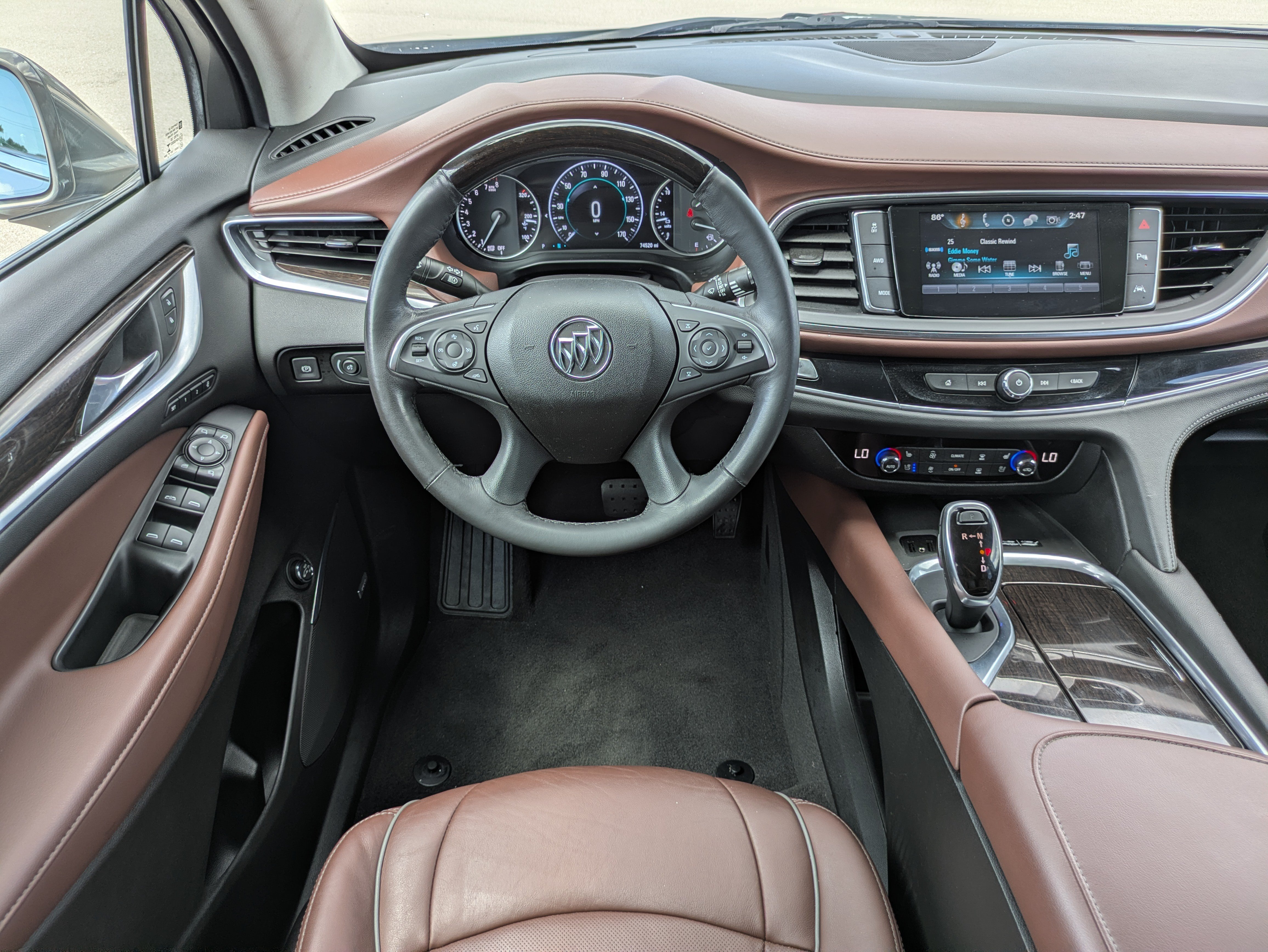 Used 2019 Buick Enclave Avenir w/ Avenir Technology Package AWD/4WD image 16