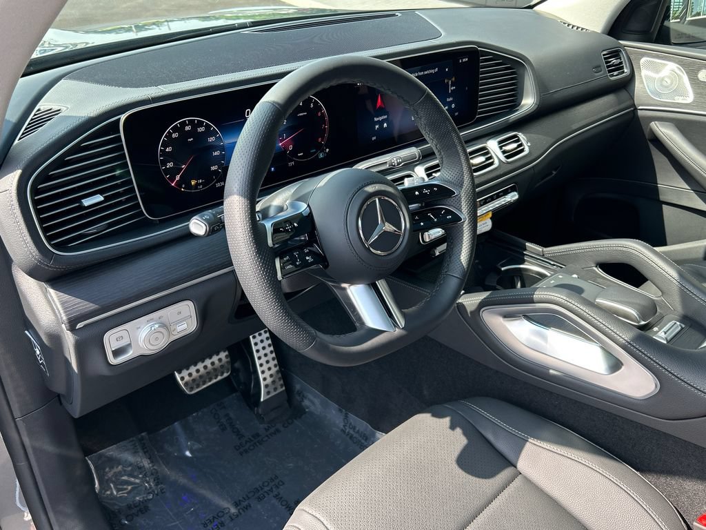 New 2026 Mercedes-Benz GLS 450 4MATIC image 16