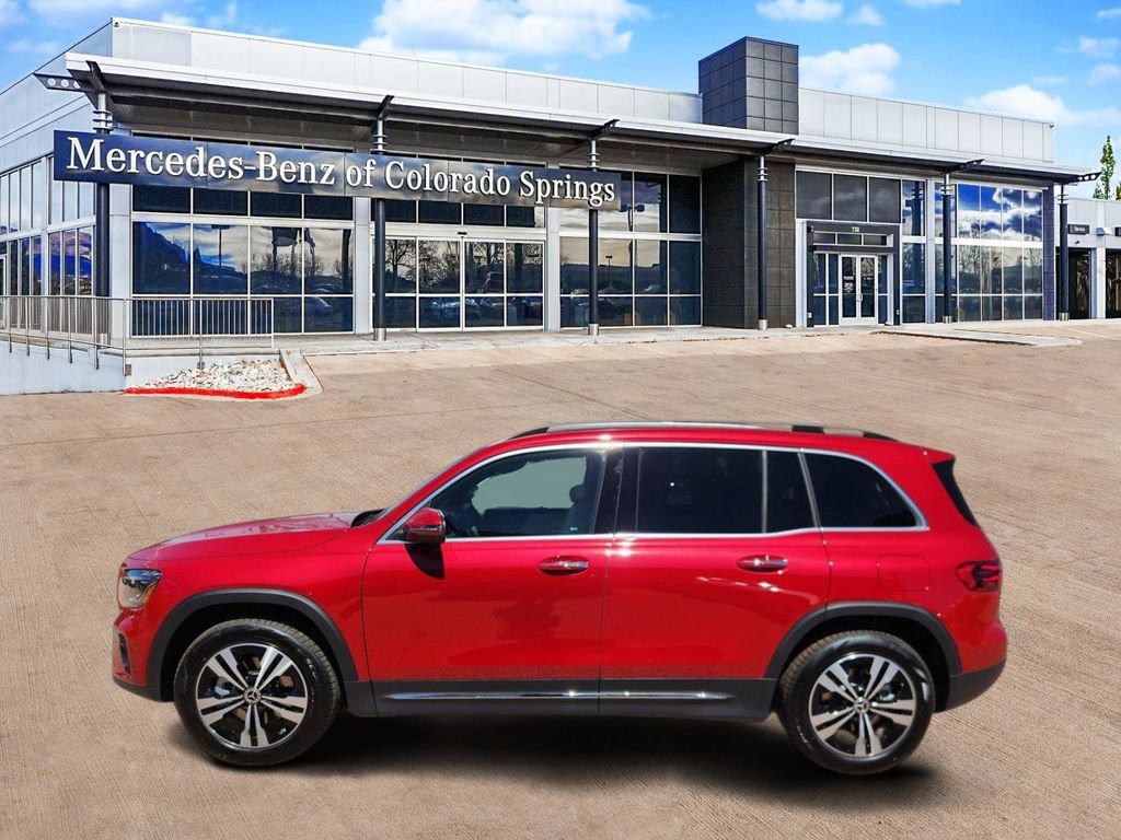 New 2026 Mercedes-Benz GLB 250 4MATIC image 7