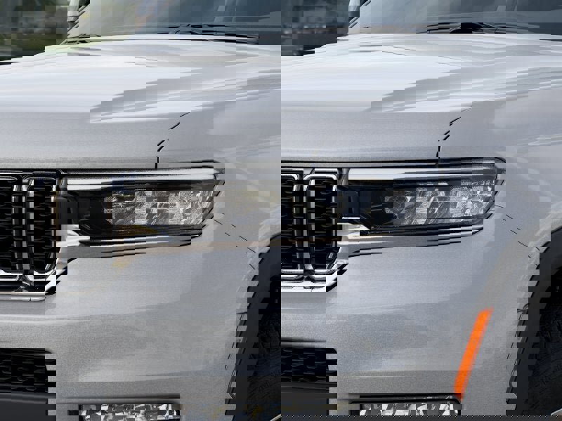 New 2025 Jeep Grand Cherokee L Limited image 21