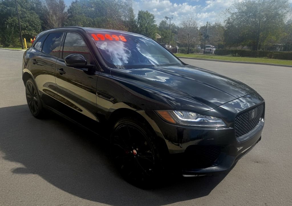 Used 2020 Jaguar F-PACE S image 2