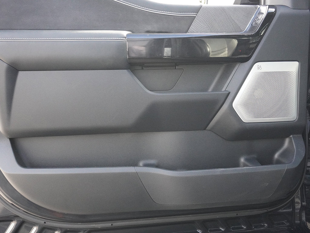 Used 2023 Ford F150 Lightning Platinum AWD/4WD image 26