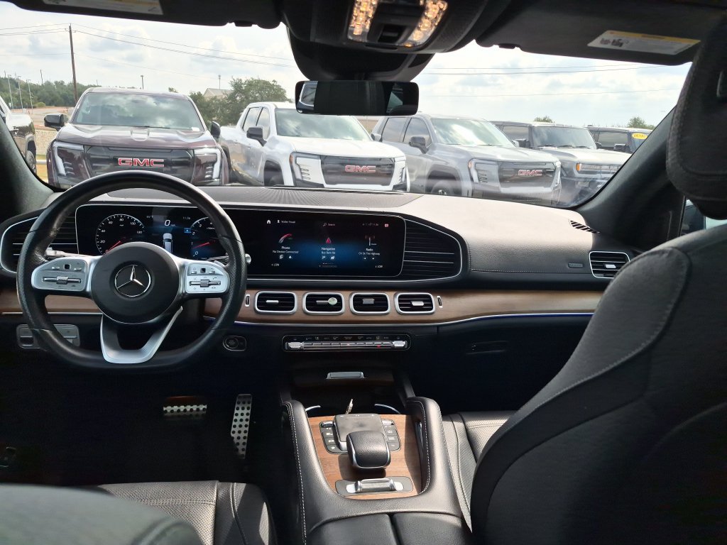 Used 2021 Mercedes-Benz GLS 580 4MATIC image 31