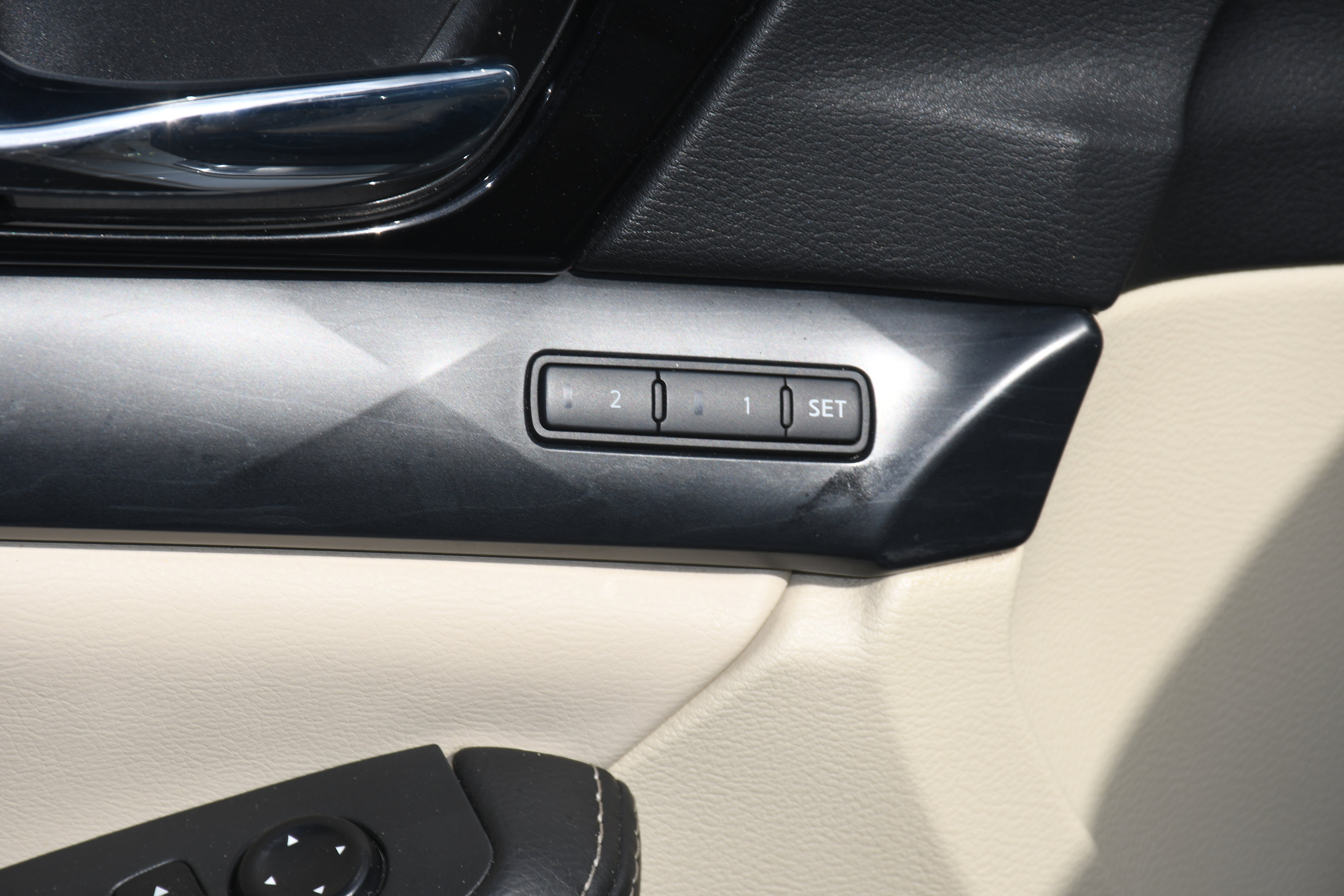 Used 2023 Nissan Maxima Platinum w/ Sport Mat Group image 12