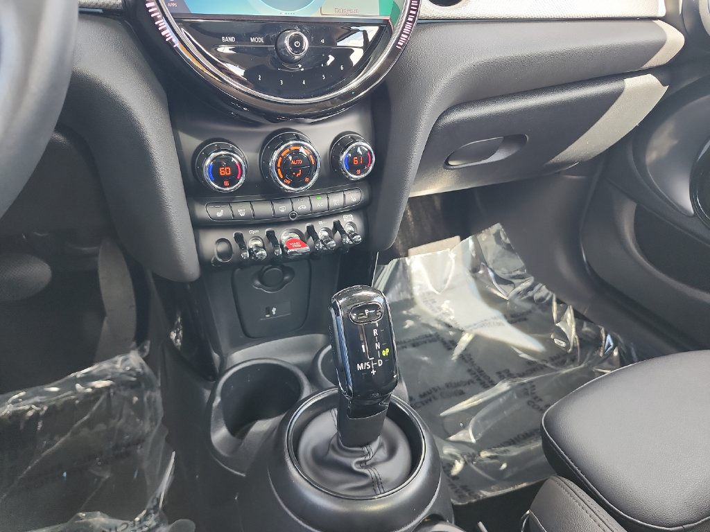 Used 2024 MINI Cooper S FWD image 29