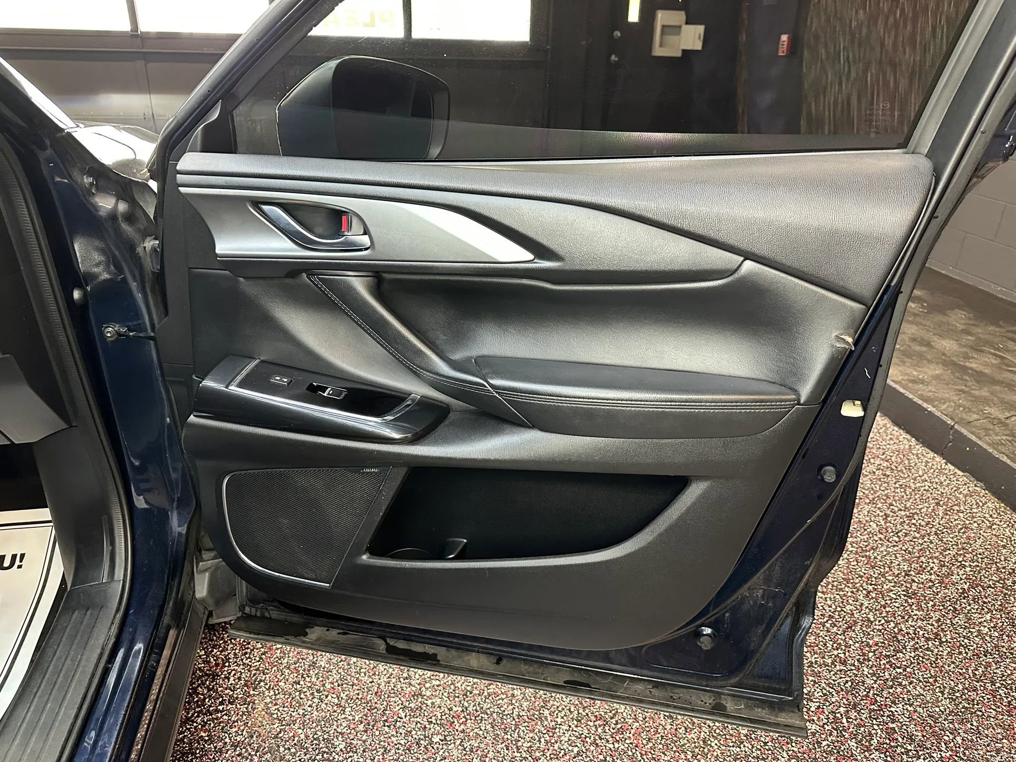 Used 2018 MAZDA CX-9 Touring w/ Touring Premium Package AWD/4WD image 33