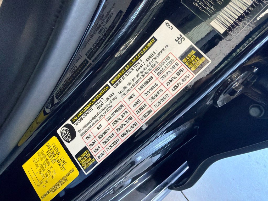 Certified 2025 Toyota Corolla LE FWD image 35