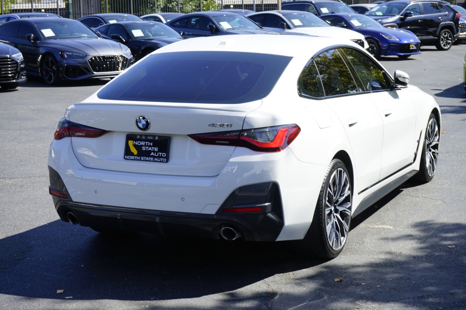 Used 2022 BMW 430i Gran Coupe w/ M Sport Package image 8