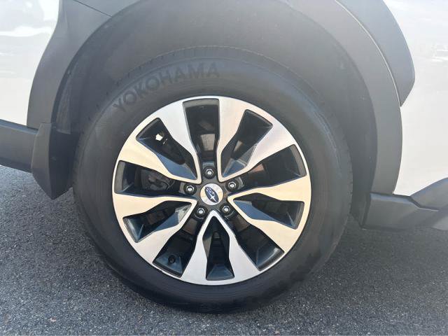 Used 2025 Subaru Outback Limited AWD/4WD image 4