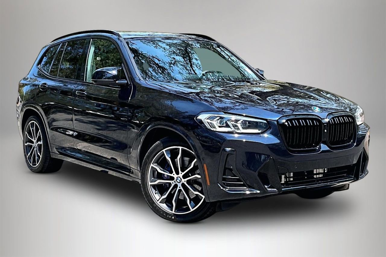 Used 2022 BMW X3 M40i w/ Premium Package image 2