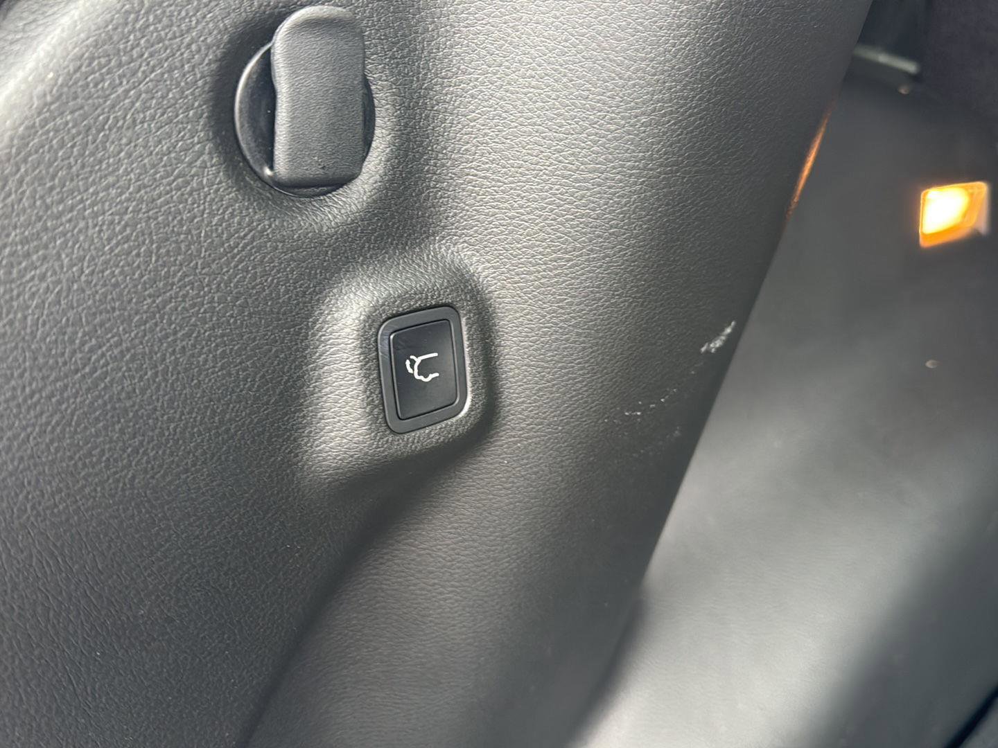 Used 2024 Jeep Compass Trailhawk w/ Trailhawk Elite Group image 30