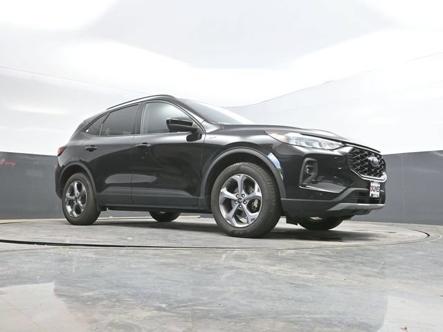 Used 2025 Ford Escape ST-Line Select AWD/4WD image 46