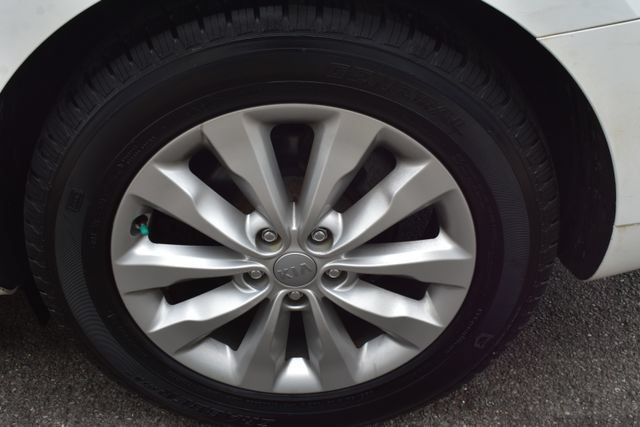 Used 2017 Kia Sedona EX FWD image 52
