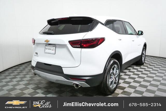 New 2026 Chevrolet Blazer LT w/ LPO, Floor Liner Package FWD image 3