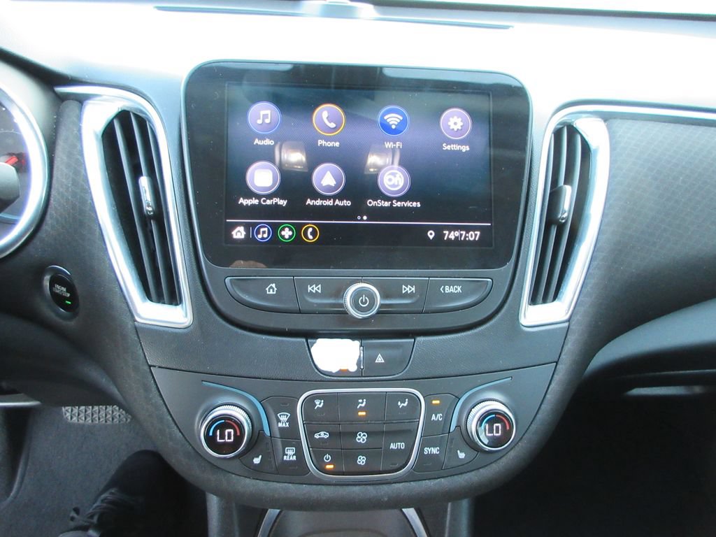 Certified 2020 Chevrolet Malibu LT FWD image 29
