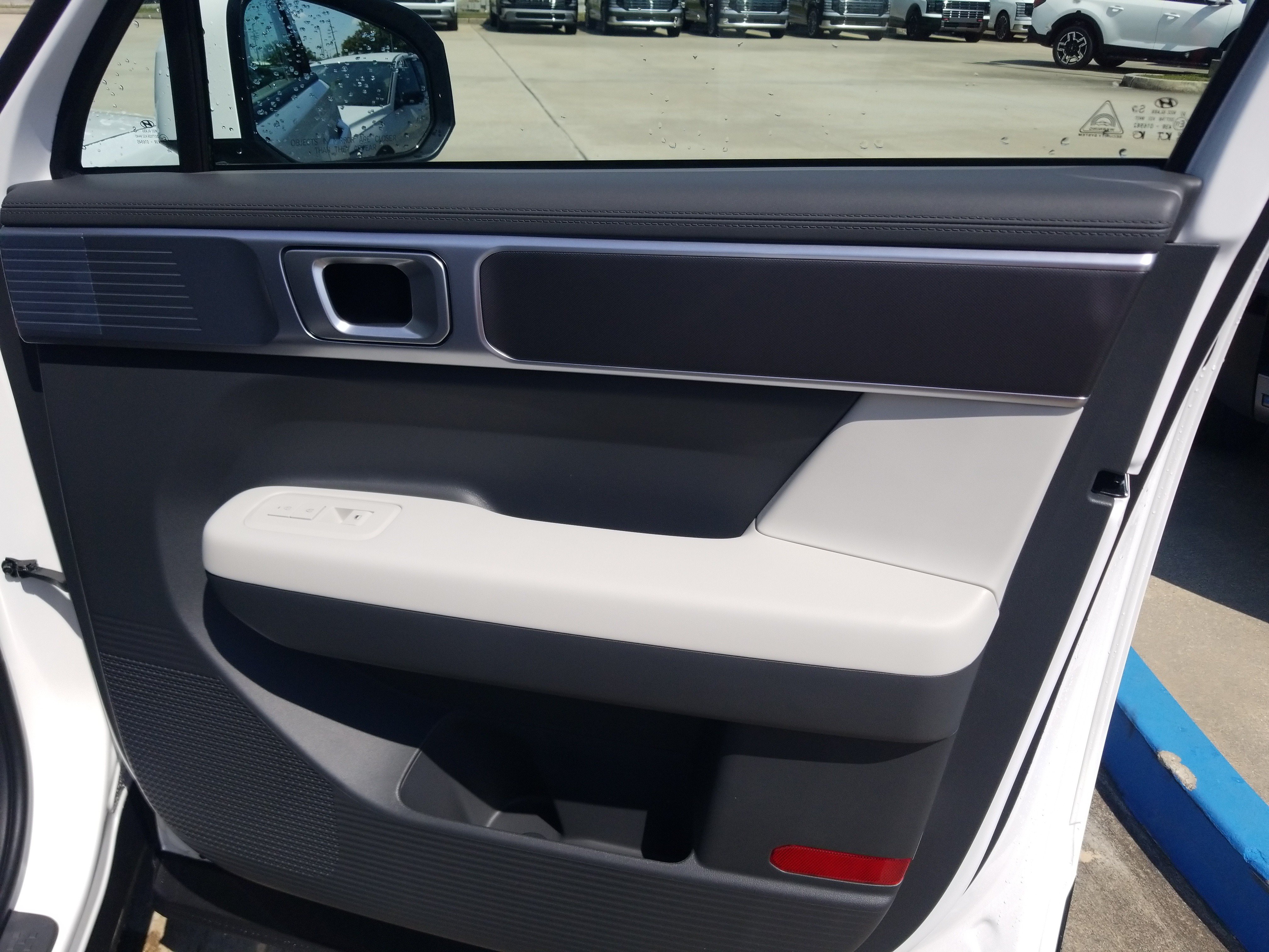 New 2026 Hyundai Santa Fe SE FWD image 16