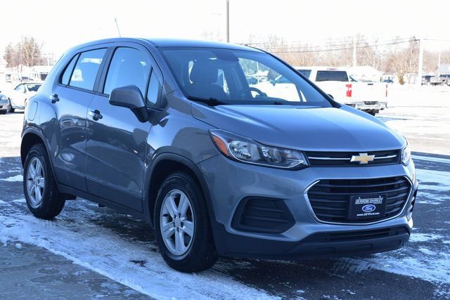 Used 2020 Chevrolet Trax LS image 7