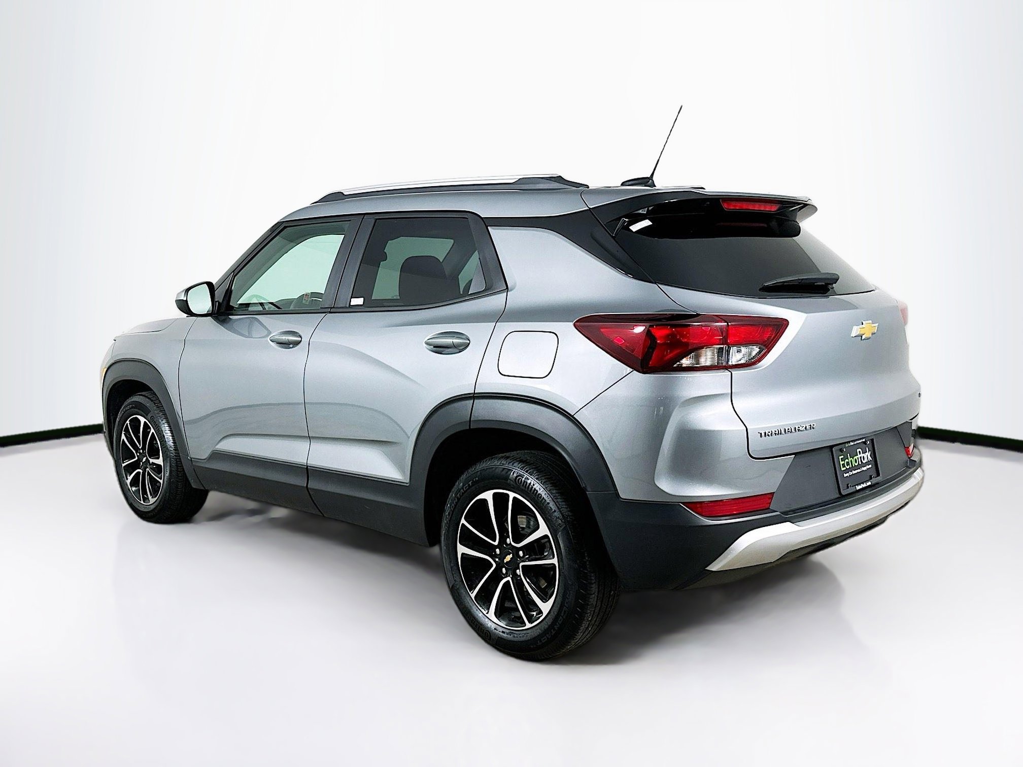 Used 2025 Chevrolet TrailBlazer LT image 5