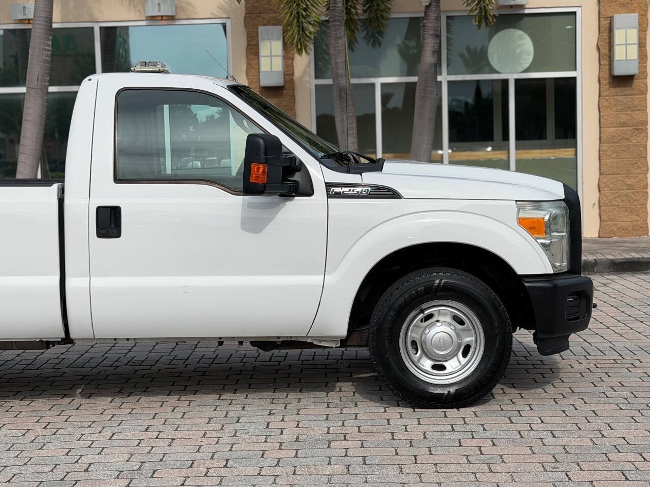 Used 2016 Ford F250 XL w/ Power Equipment Group RWD image 18