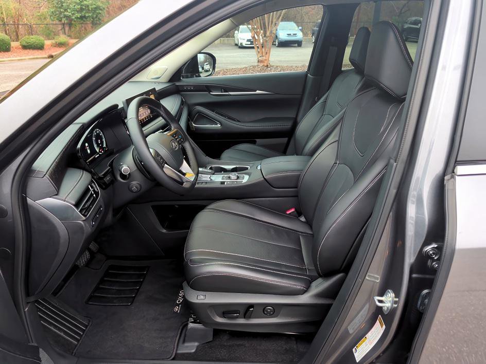 Certified 2025 INFINITI QX60 Sensory w/ Vision Package image 8