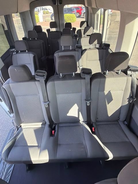 Used 2024 Ford Transit 350 XLT RWD image 9