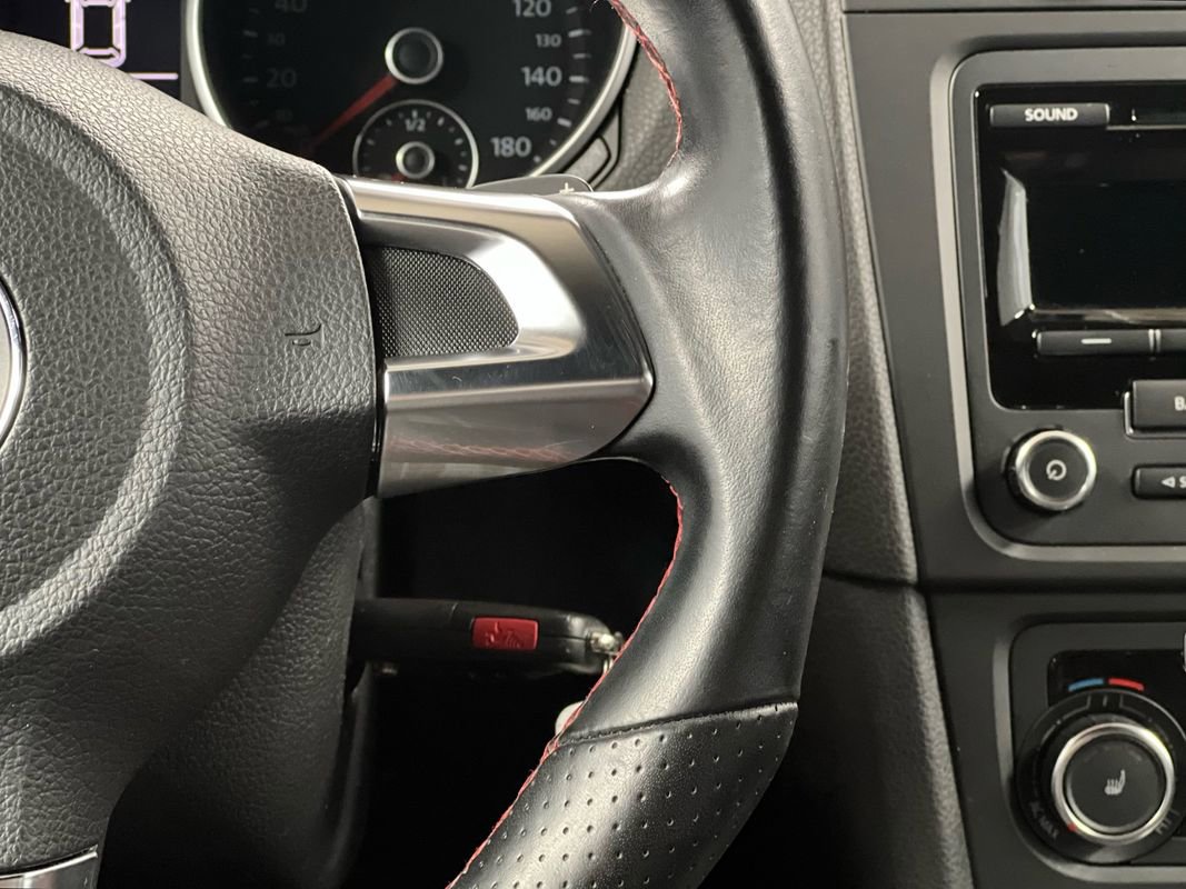 Used 2012 Volkswagen Golf 4-Door image 29