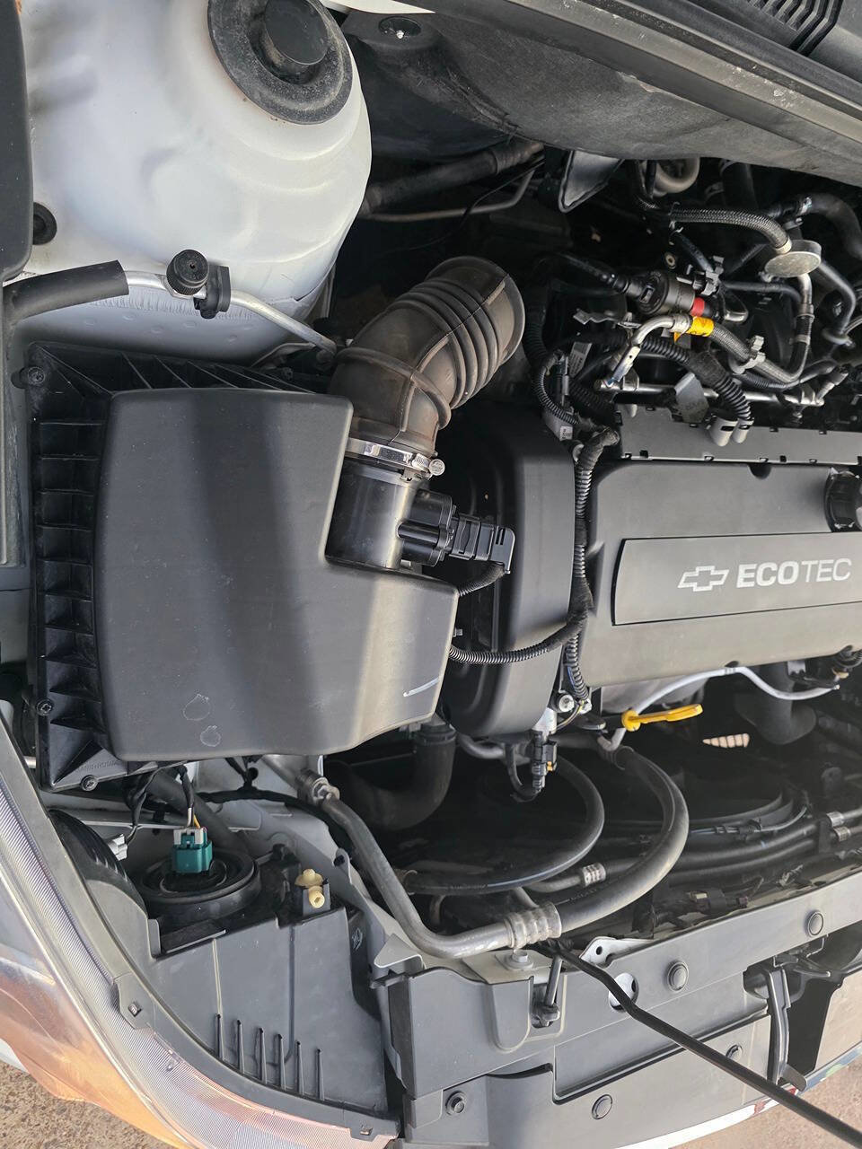 Used 2016 Chevrolet Cruze LS image 41