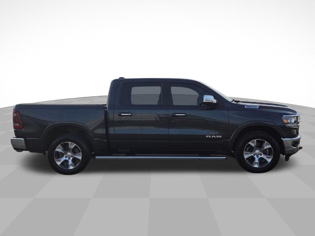 Used 2019 RAM 1500 Laramie AWD/4WD image 2