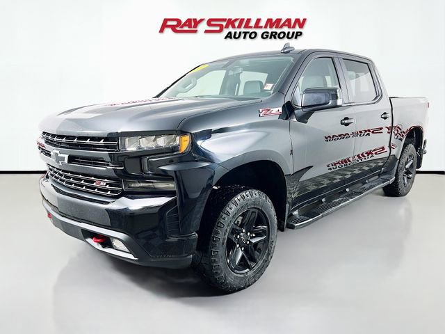Used 2021 Chevrolet Silverado 1500 LT Trail Boss w/ Convenience Package II image 3