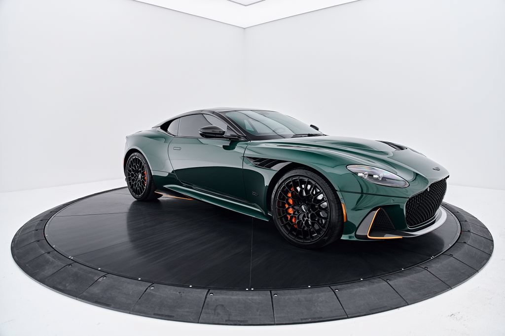 Used 2023 Aston Martin DBS Coupe RWD image 21