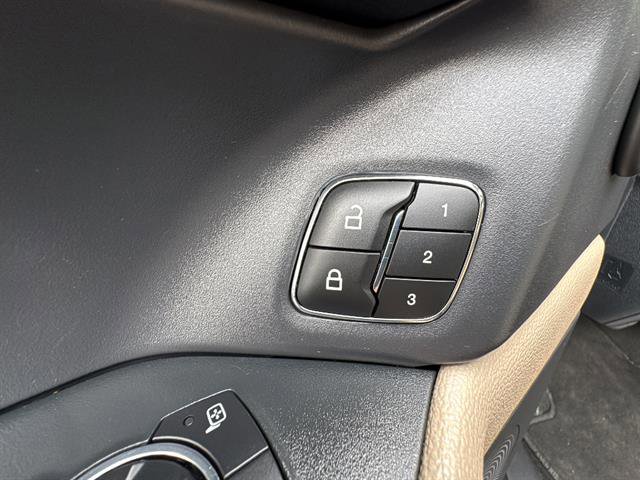 Used 2024 Ford Expedition Max Limited image 18