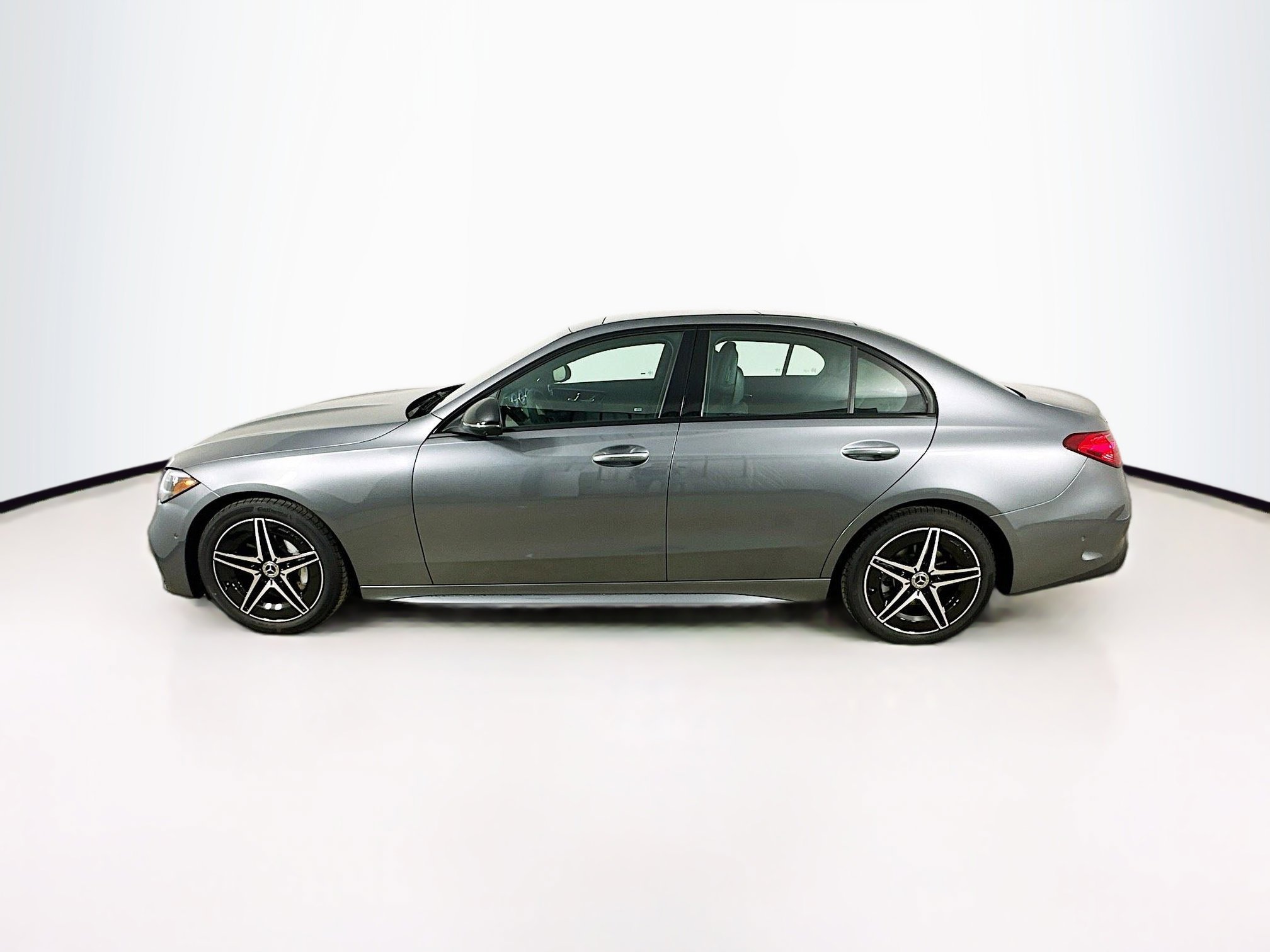 Certified 2025 Mercedes-Benz C 300 4MATIC Sedan image 4