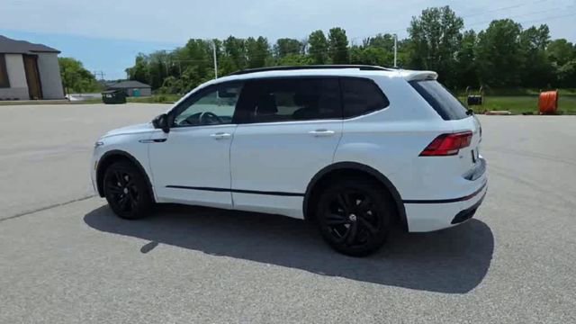 Used 2023 Volkswagen Tiguan SE R-Line FWD image 5