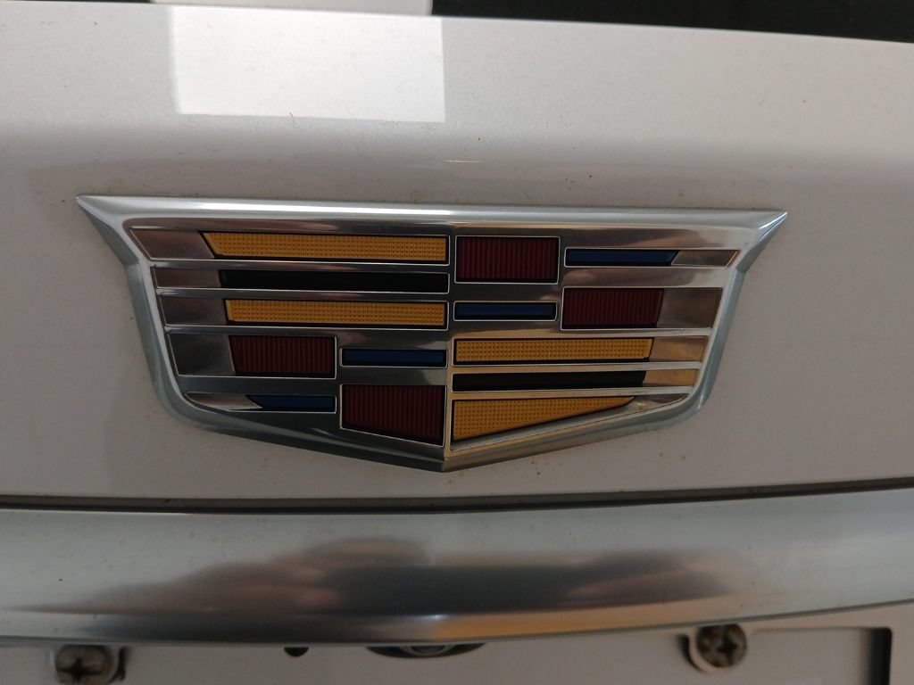 Used 2022 Cadillac XT6 Premium Luxury w/ Technology Package AWD/4WD image 28