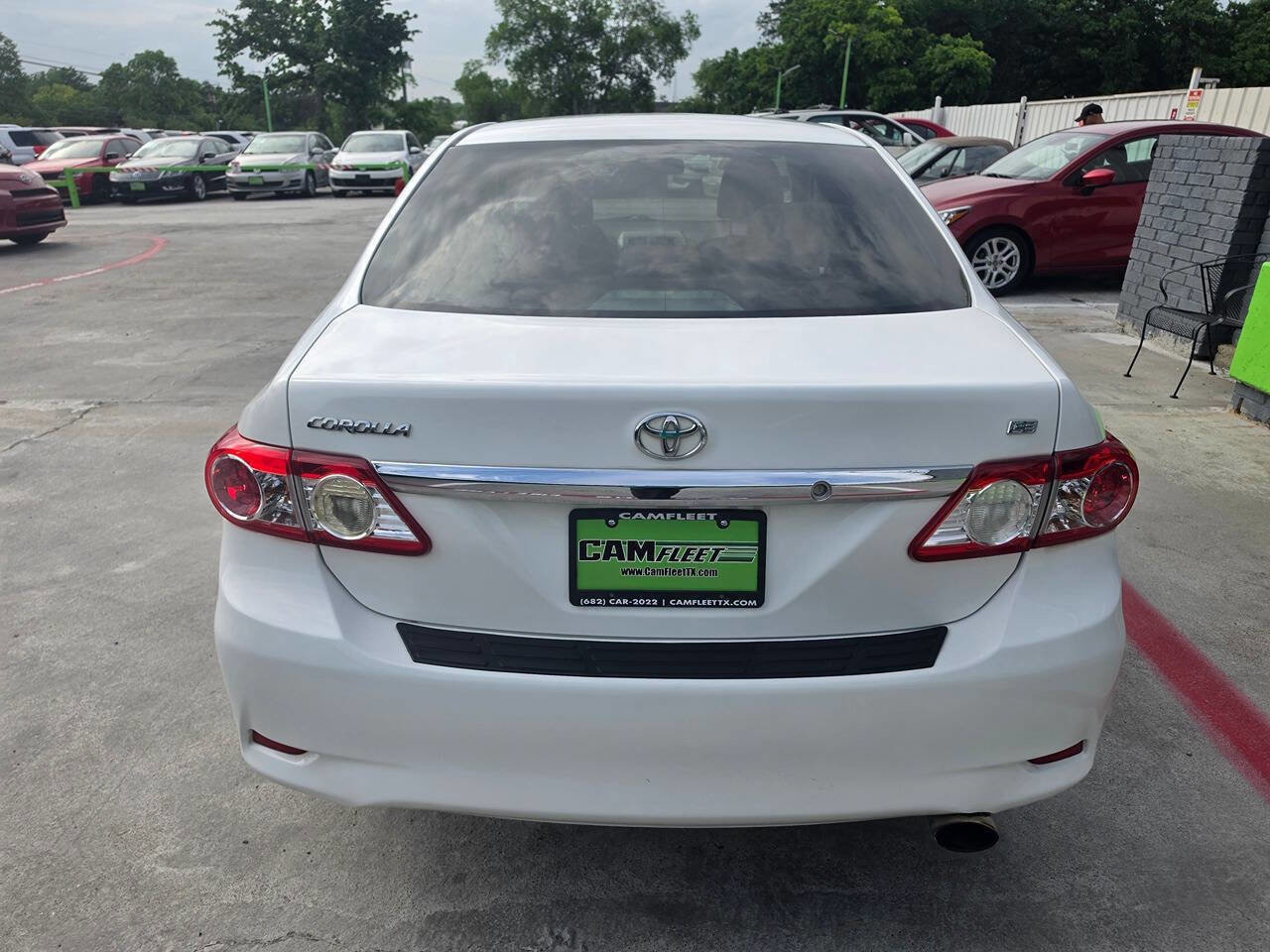 Used 2011 Toyota Corolla LE FWD image 14