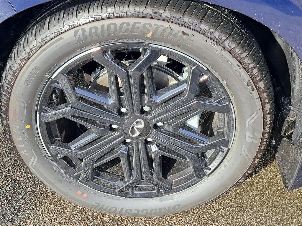 New 2026 INFINITI QX80 SPORT w/ Sport Exterior Package image 8