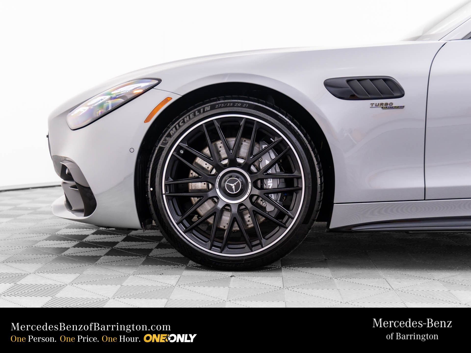 New 2025 Mercedes-Benz AMG GT 43 image 40