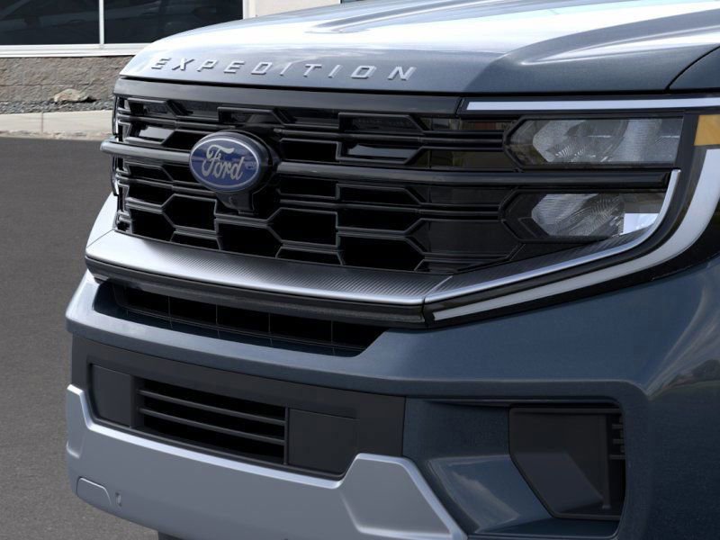 New 2026 Ford Expedition Max Platinum image 17