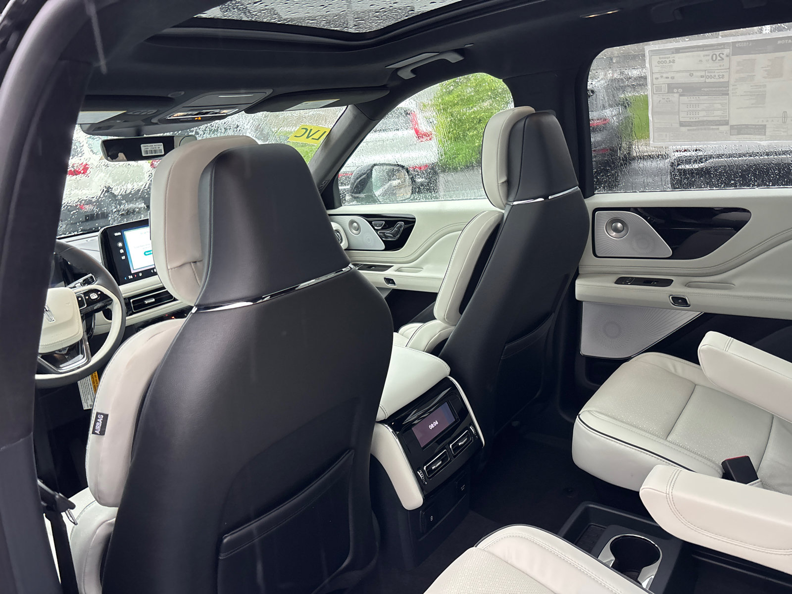New 2026 Lincoln Aviator Black Label w/ Dynamic Handling Package AWD/4WD image 27
