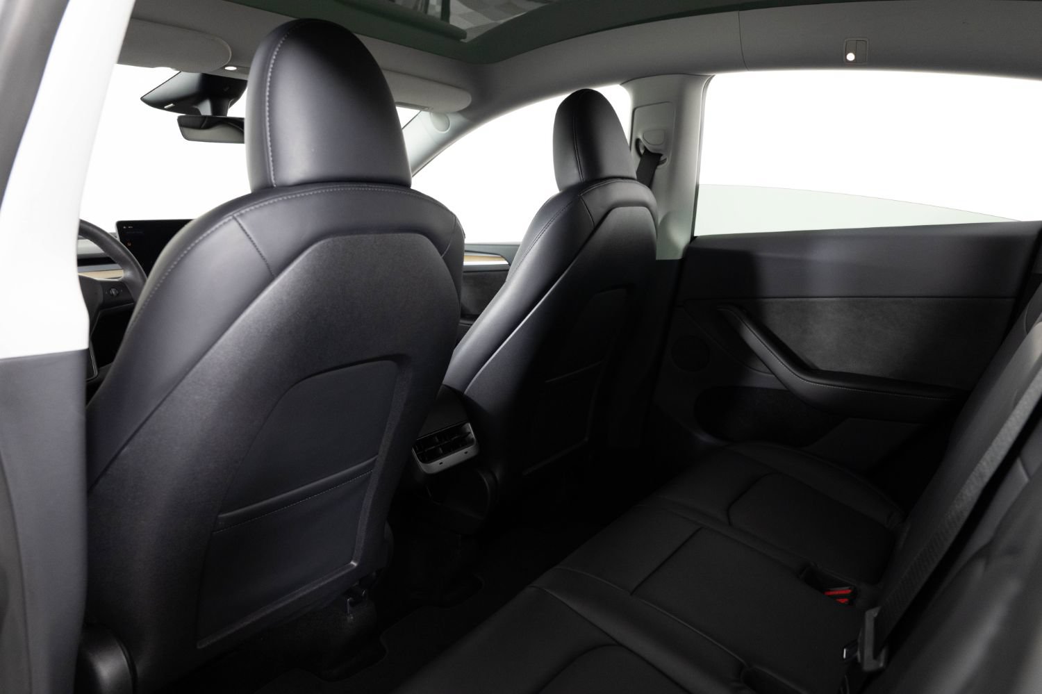 Used 2023 Tesla Model Y Long Range AWD/4WD image 19
