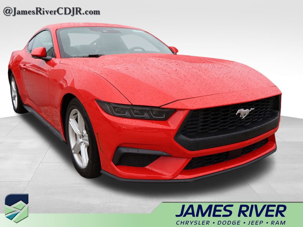 Used 2026 Ford Mustang Premium RWD image 10