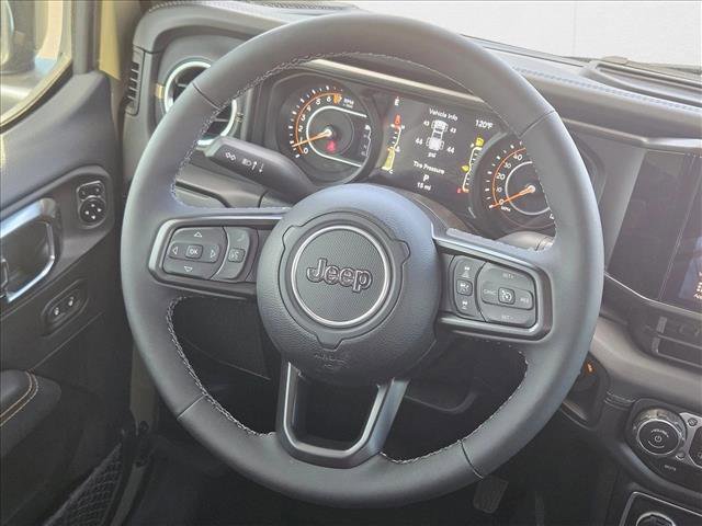 New 2025 Jeep Gladiator High Tide image 11