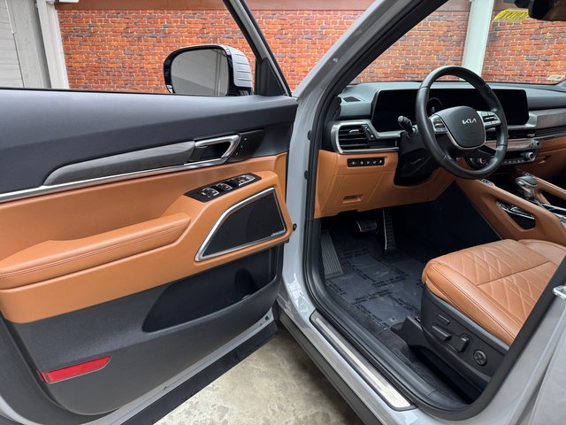 Used 2025 Kia Telluride SX X-Line image 9