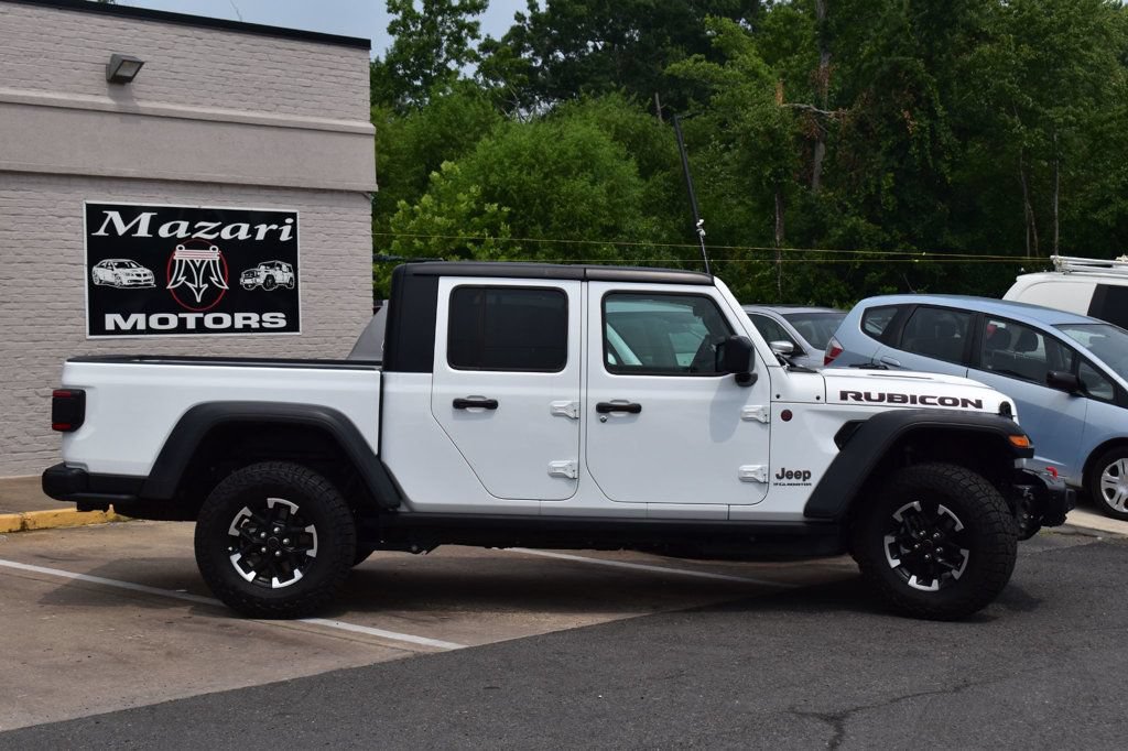 Used 2026 Jeep Gladiator Rubicon AWD/4WD image 4