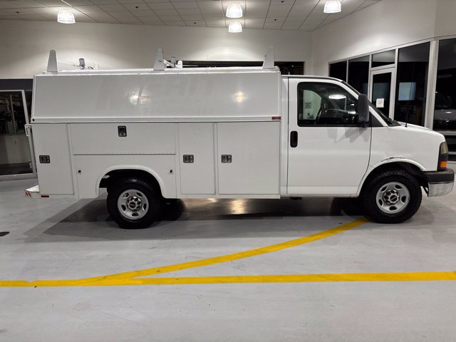 Used 2012 GMC Savana 3500 RWD image 8