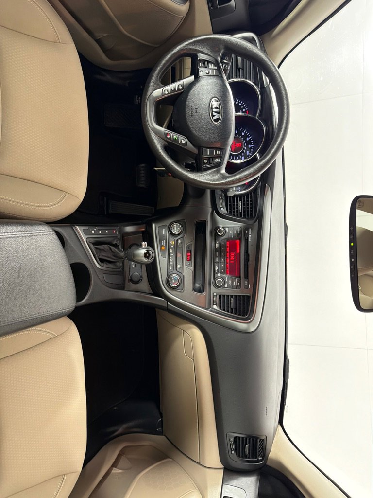 Used 2013 Kia Optima LX FWD image 24
