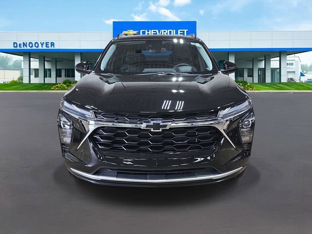 New 2026 Chevrolet Trax LT w/ Driver Confidence Package image 3