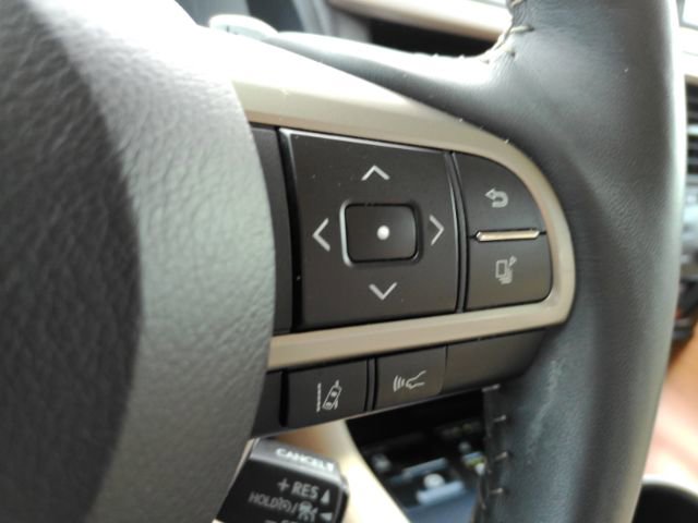 Used 2022 Lexus RX 450h AWD w/ Premium Package image 38