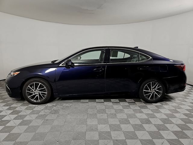 Used 2018 Lexus ES 350 w/ Luxury Package w/Wood Trim FWD image 7